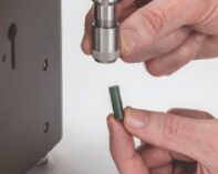 5770-NEW LINEAR ABRASER-연미재 끼우는 동작