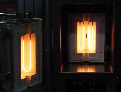 MRF_INSTRON_UTM_Air N Ceramic hot zone in physical test furnace chamber
